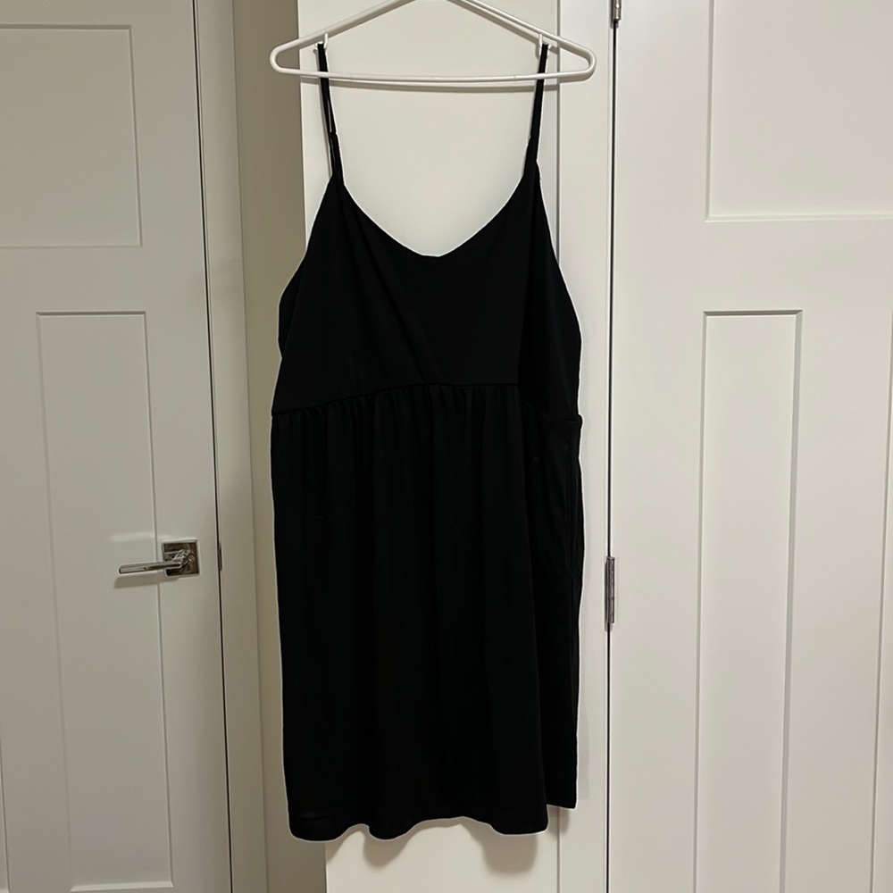 Old Navy LBD with pockets